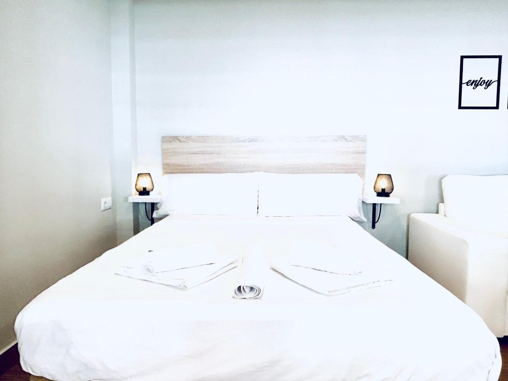 Plaza De Andalucia Home Con Parking Кордоба Екстериор снимка